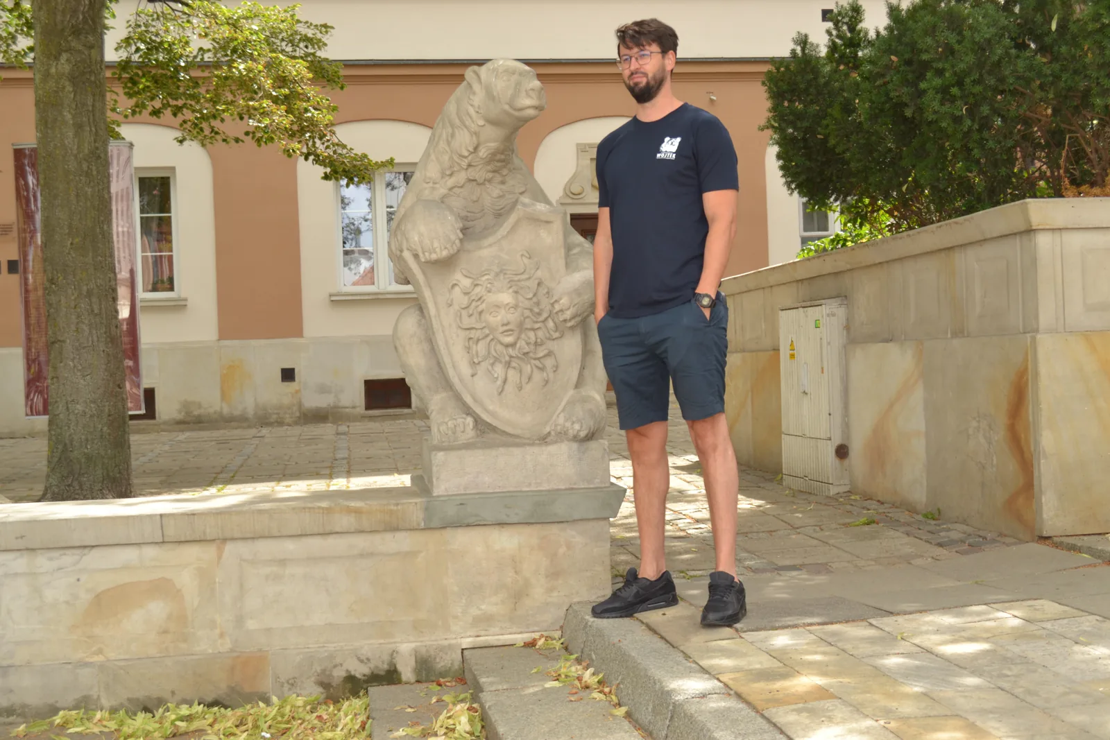 Corporal Wojtek T-Shirt, Navy, from the brand shoot: the stone lion