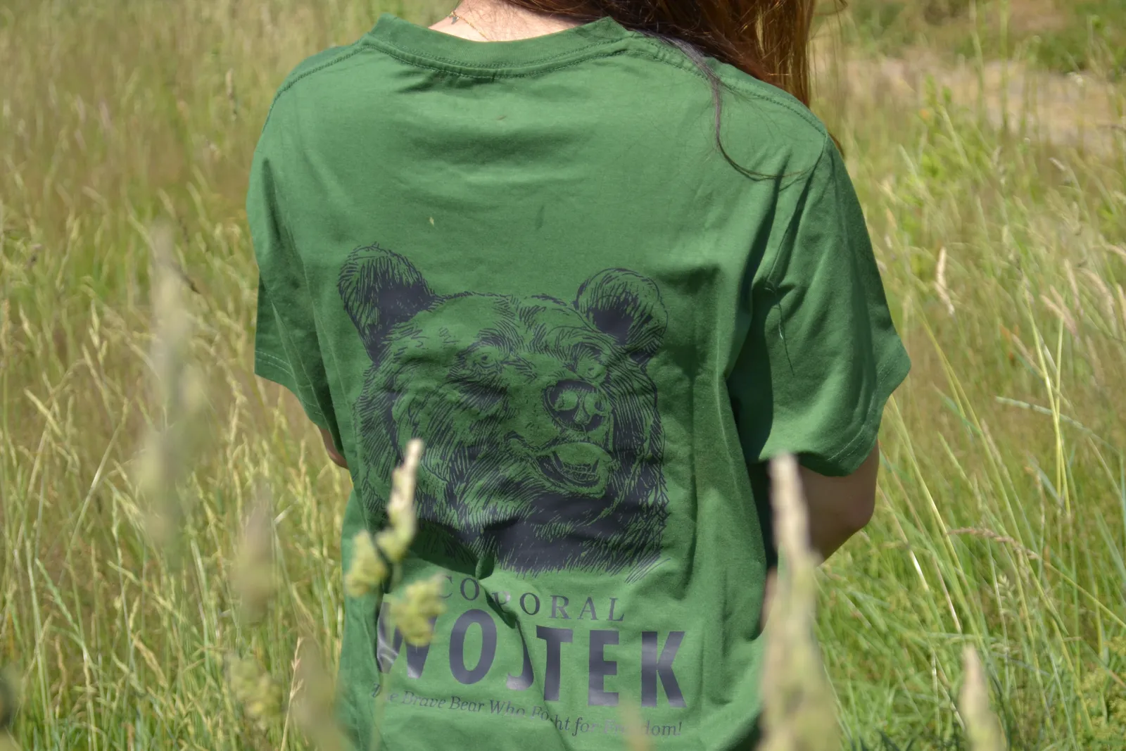 Corporal Wojtek T-Shirt, Field Green, Night Eye, from the brand shoot: the back print