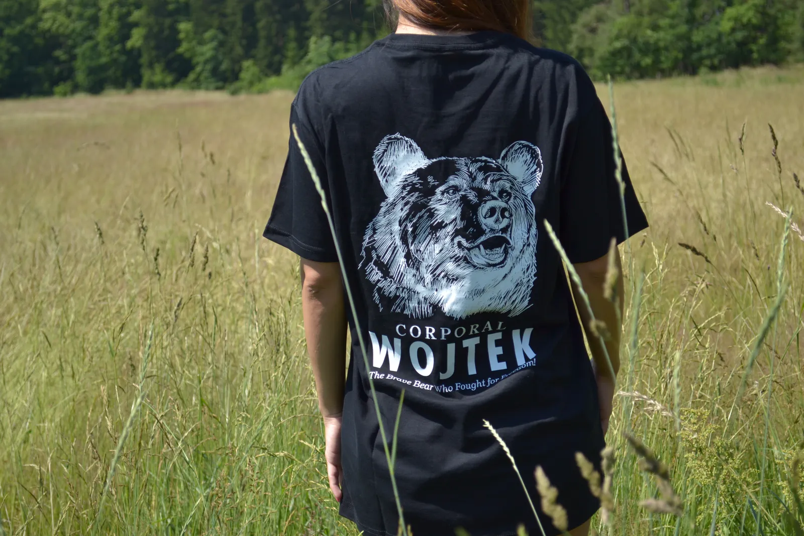 Corporal Wojtek T-Shirt, Black, from the brand shoot: in the tall grass